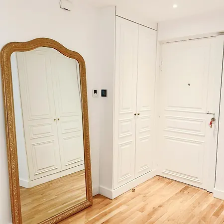 Apartment Royal Monceau - Hoche